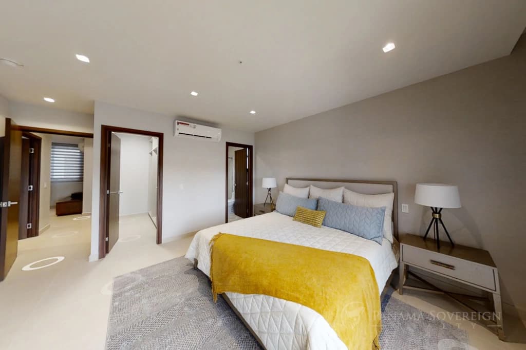 3 Bedroom Condo in Costa del Este - photo 13