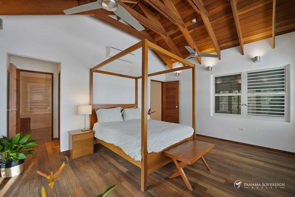 4 Bedroom House in Playa Venao - photo 7