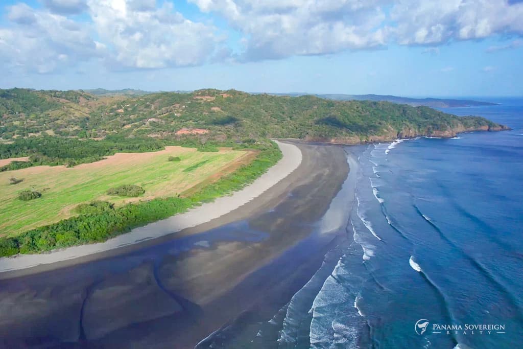 Land in Canas - photo 2