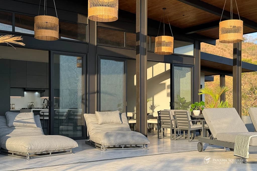 3 Bedroom House in Canas - photo 12
