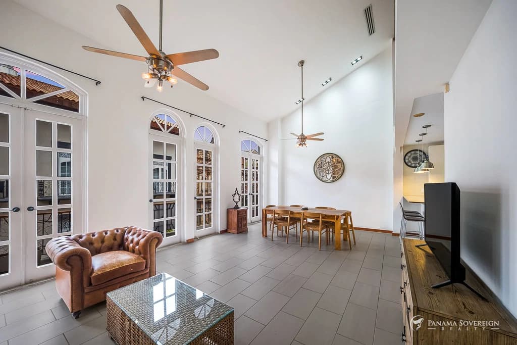 2 Bedroom Condo in Casco Viejo - photo 2