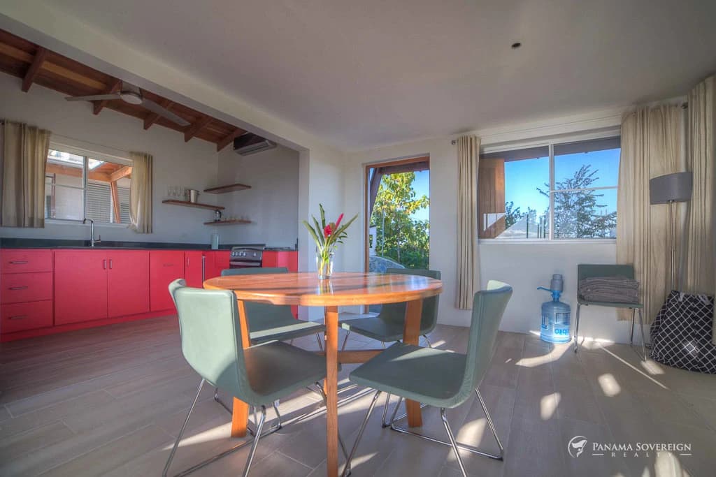 4 Bedroom House in Playa Venao - photo 32