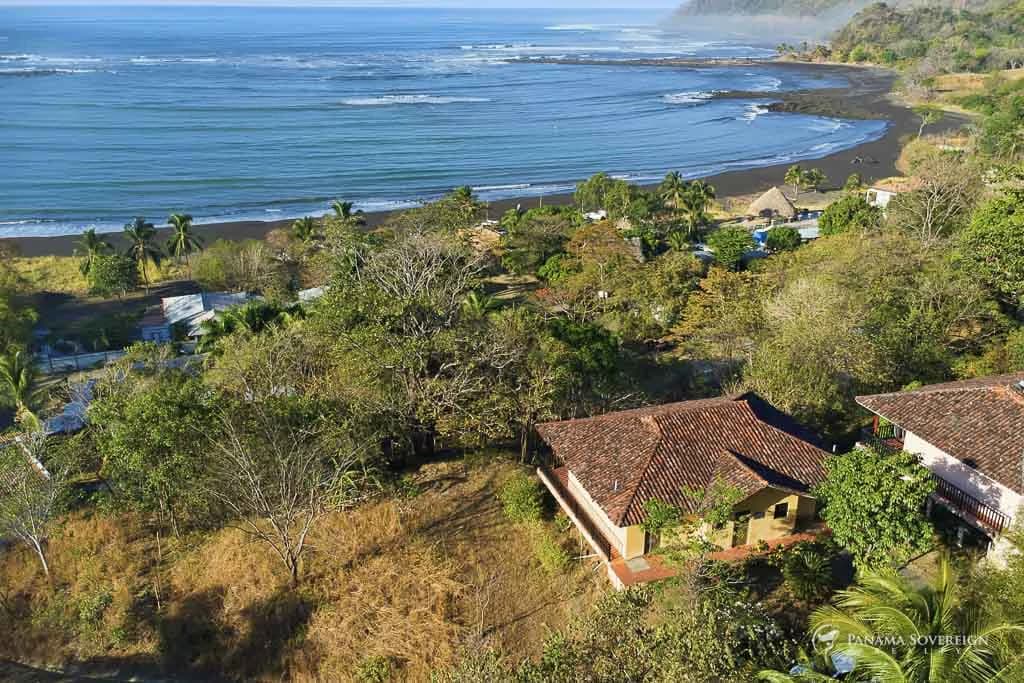 2 Bedroom House in Cambutal - photo 4