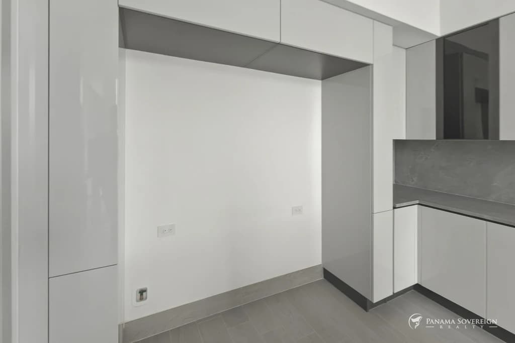 4 Bedroom Condo in Santa Maria - photo 26