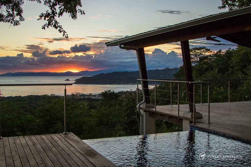 4 Bedroom House in Playa Venao - photo 43