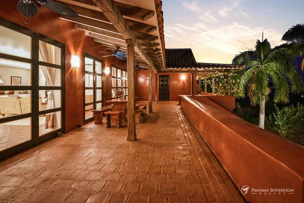 7 Bedroom House in Los Destiladeros - photo 36