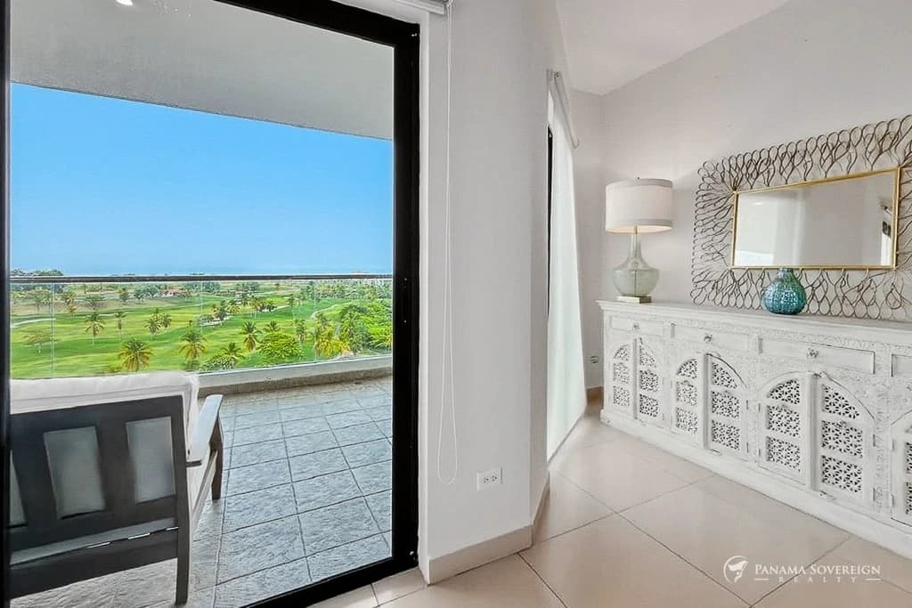 5 Bedroom Condo in San Carlos - photo 53