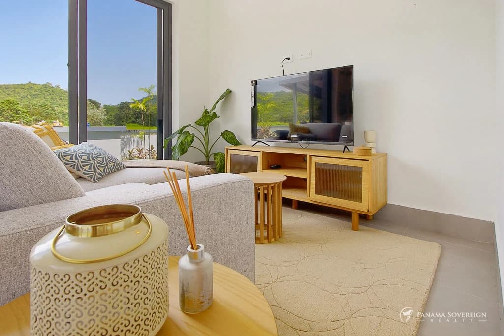3 Bedroom House in Canas - photo 7