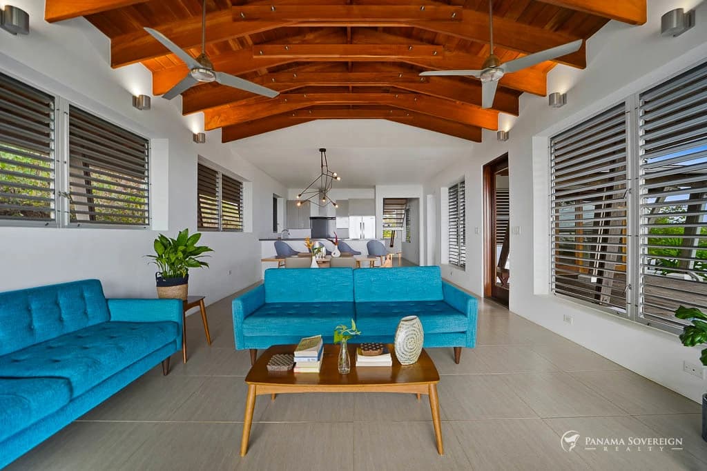 4 Bedroom House in Playa Venao - photo 3