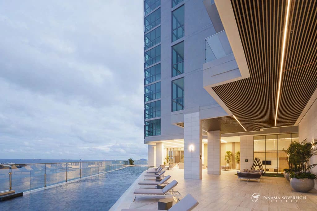 3 Bedroom Condo in Paitilla - photo 6