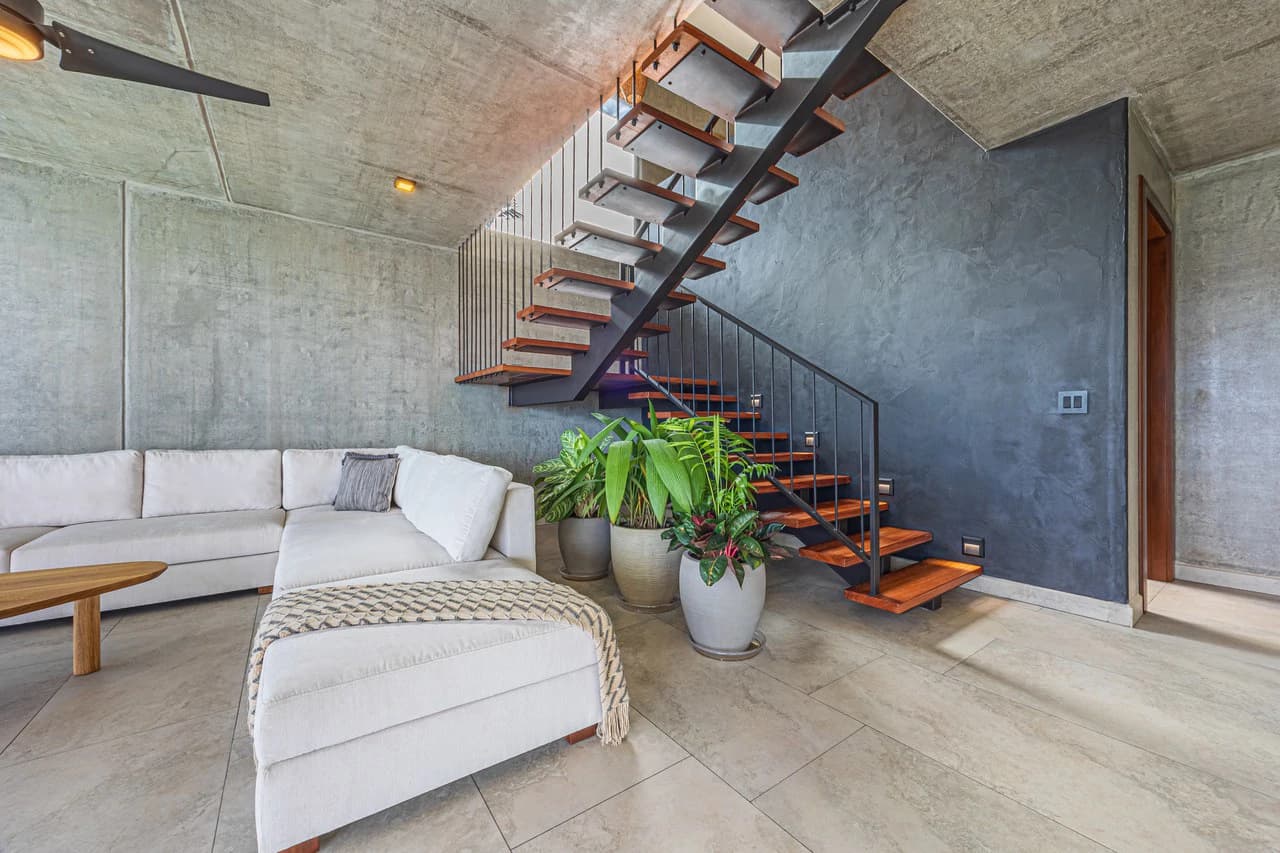 A True Estate Beyond Compare, Ocean Views For Miles: Mountain House For Sale in Uvita - photo 53