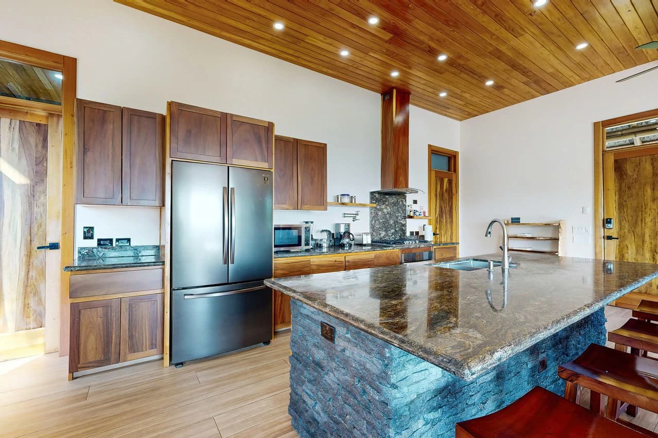 1.25 ACRES – 4 Bedroom Luxury Ocean View Home In Gated Community With Amazing Pool, Yoga Deck, Easy Access! Owner Financing Available!! - photo 14