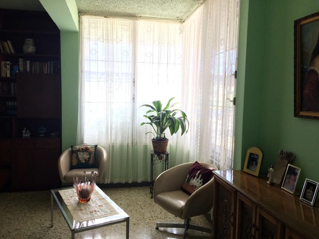 Casa grande con 8 Habitaciones: Big house with 8 rooms in pure center of Liberia - photo 4