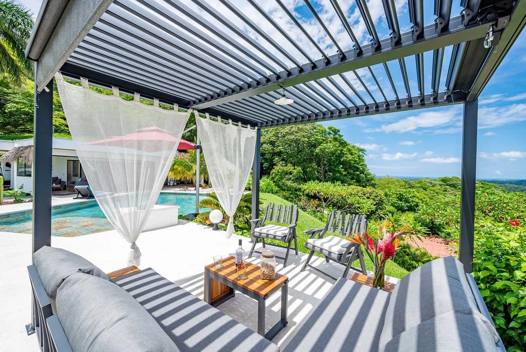 Villas Vista Verde: Tropical Hilltop Estate with breathtaking views