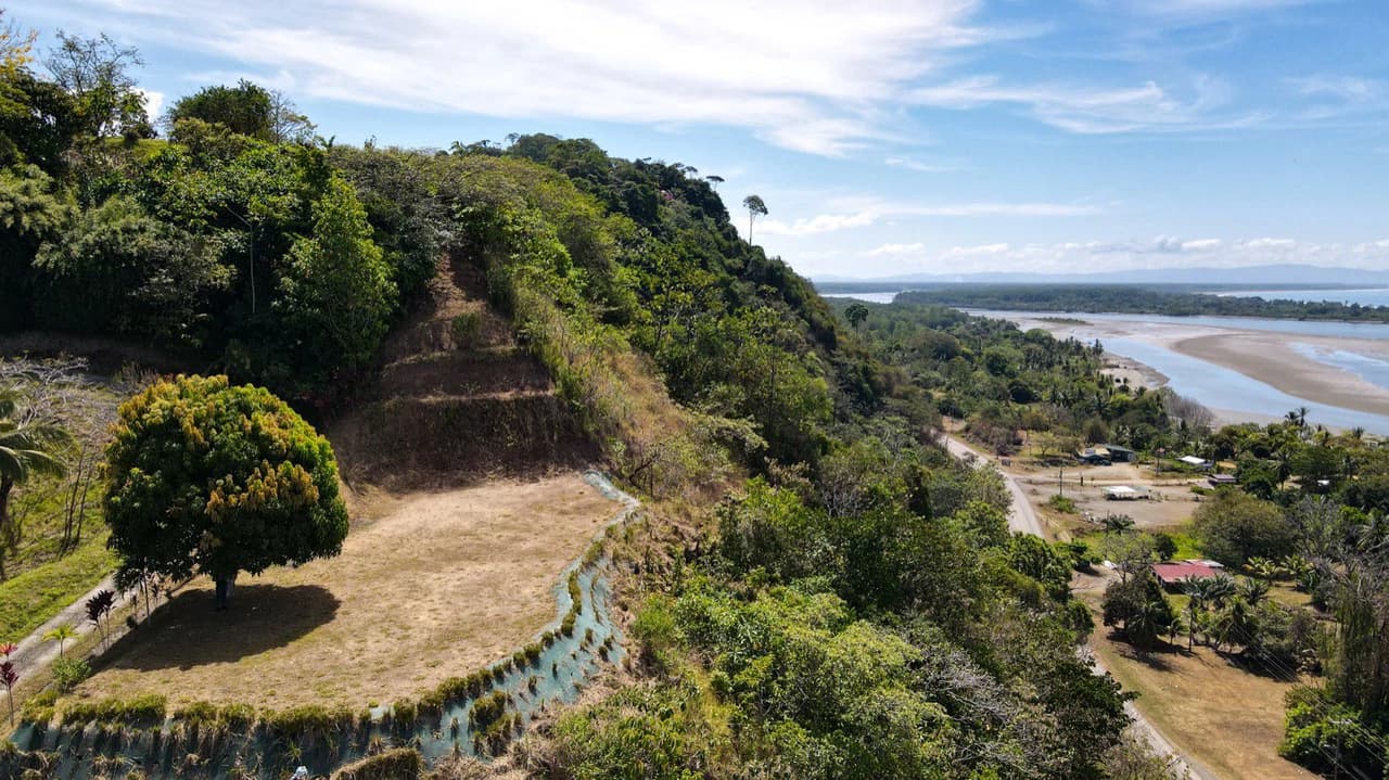 Whitewater Ocean View Front Ridge Land in Ojochal - photo 12