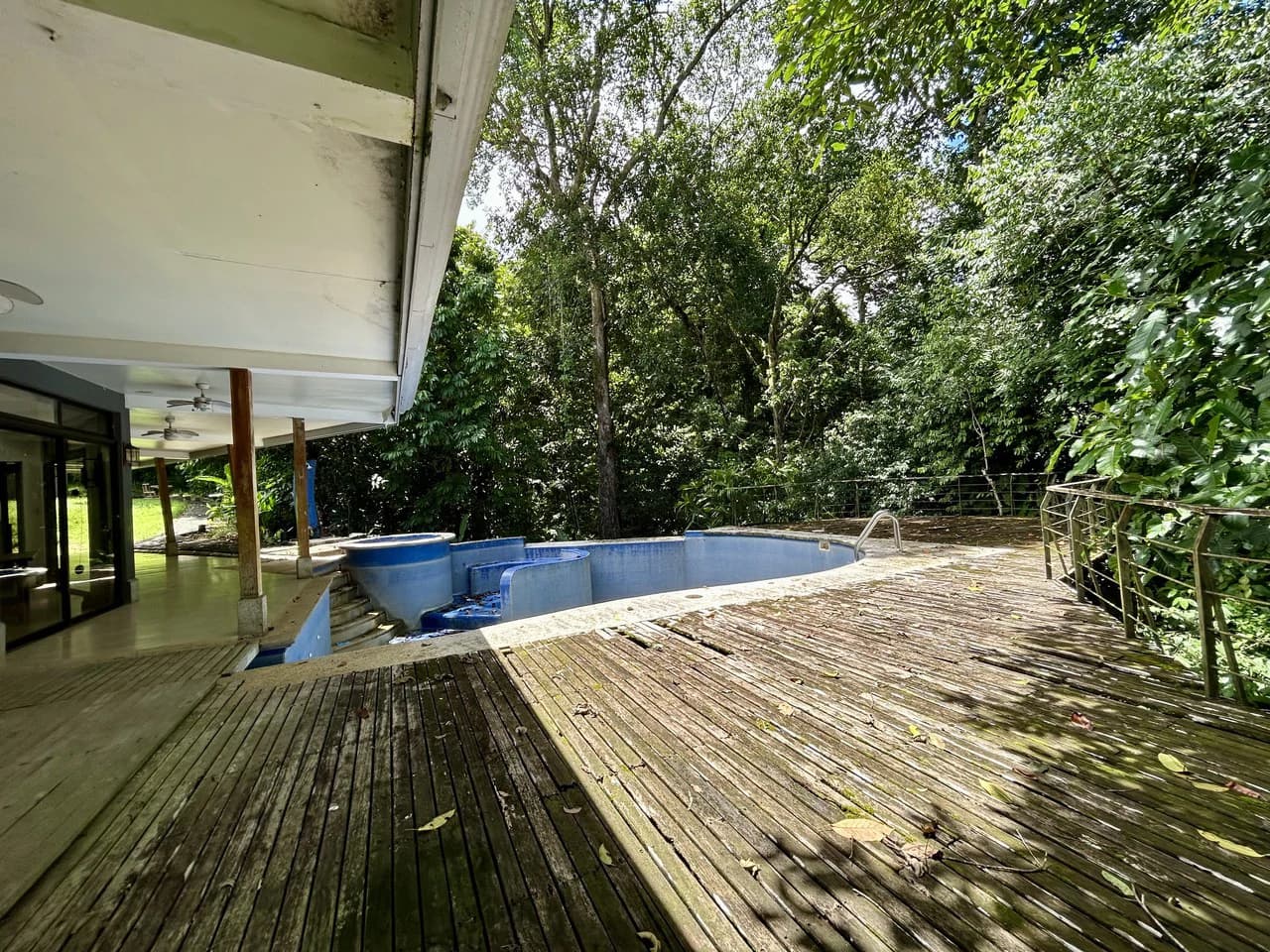 Fixer-Upper Home with an studio Office in Palmar Norte on a 7.58 Acres Property - photo 56