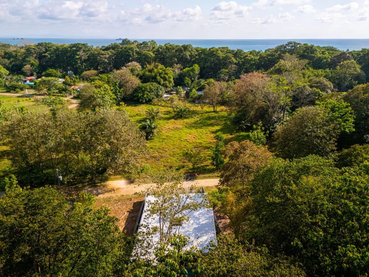 Amazing New Villa Cayman: Solar Powered and Walk to the Beach in Uvita! - photo 8