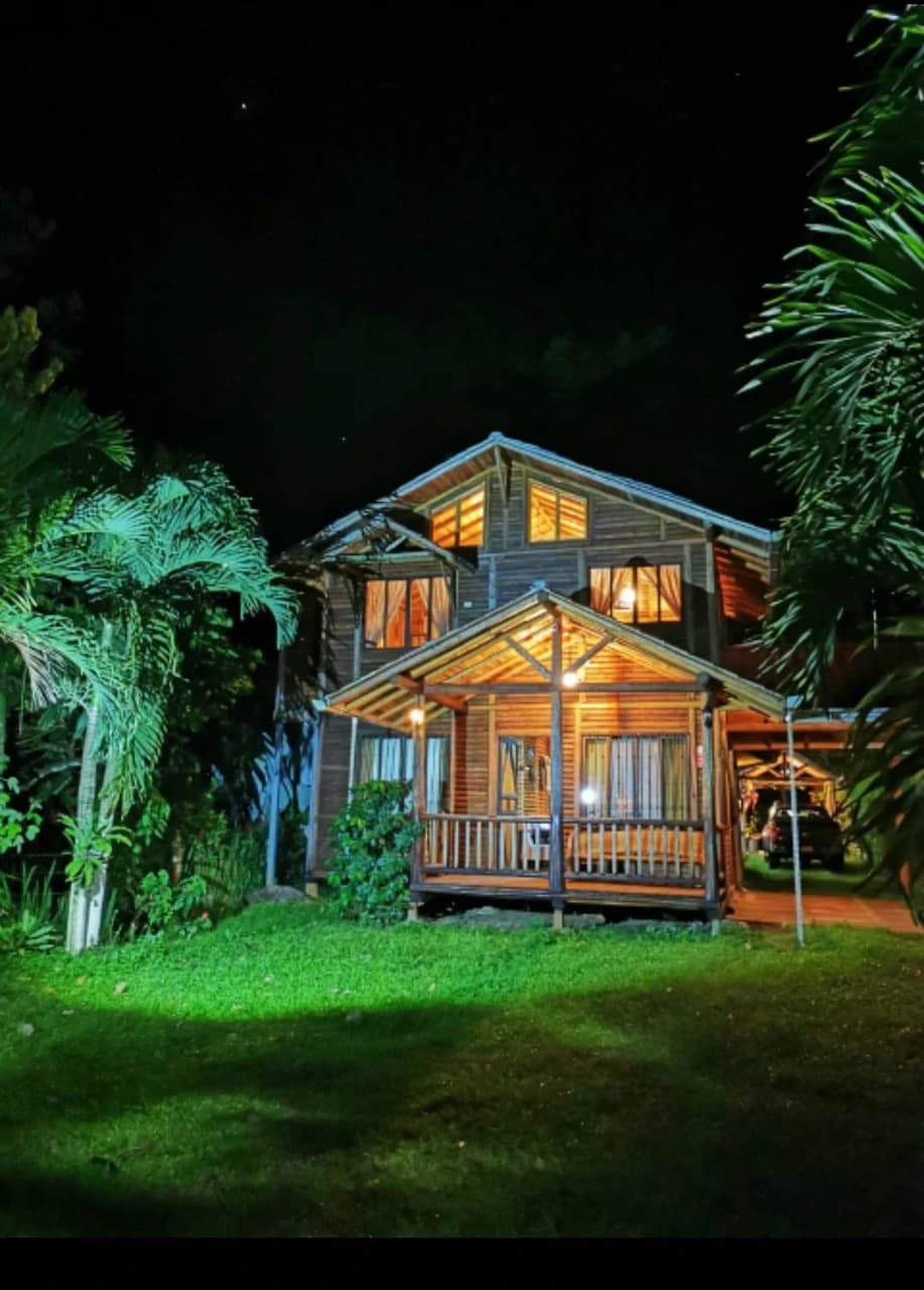 Costa Rica Tropical Home for Sale | Private River Access + Pool + 1,154 m² | Near La Fortuna - photo 8
