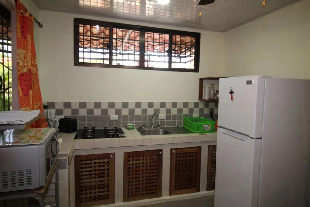 Casa Nela: Brand new multi-family home and income-producing property, steps from the beach - photo 20
