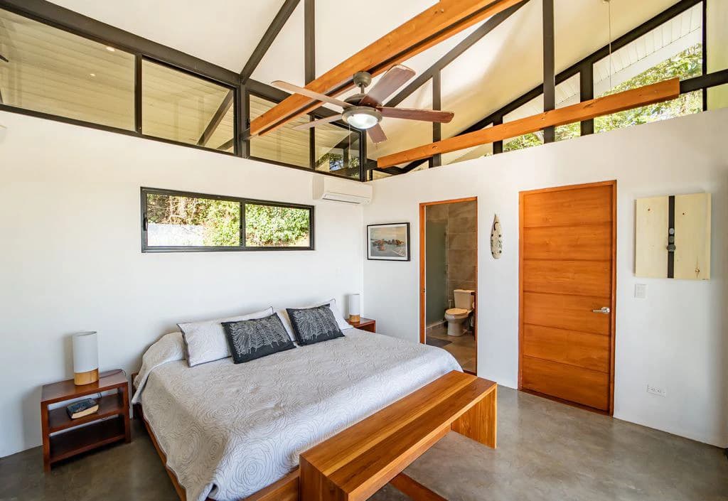 Casa Que Pasa: Exquisite Contemporary Hillside Home in a 1.6-acre Property Overlooking The Pacific Ocean - Enjoy Coastal Living in a Prime Location - photo 26