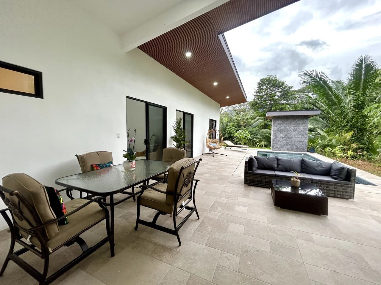 Casa Jardines: Brand new house with pool - photo 8