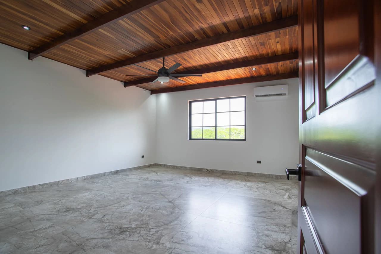 Modern Home for Sale in Atenas, Costa Rica - photo 13