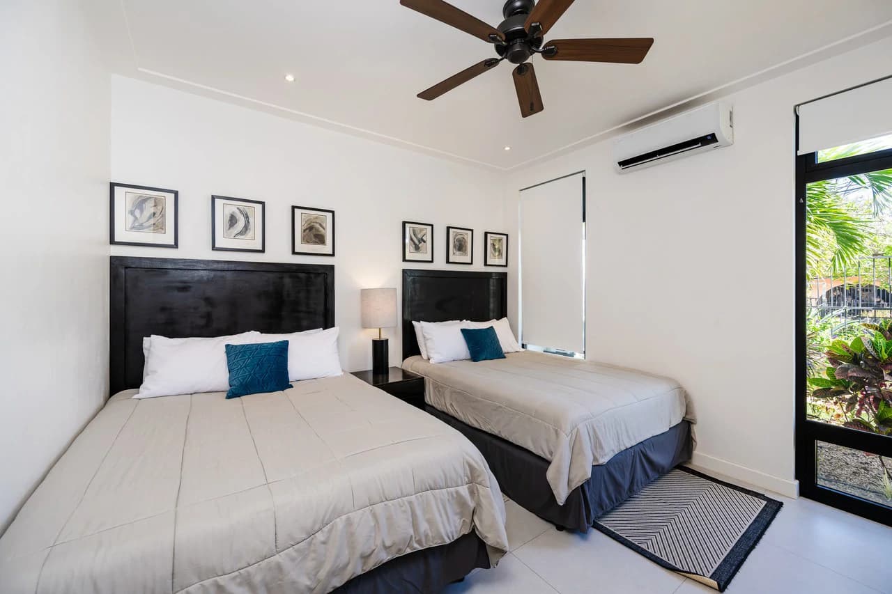 Casa Rio: Modern 5-Bedroom Home with Pool & Casita in Surfside Potrero - photo 22