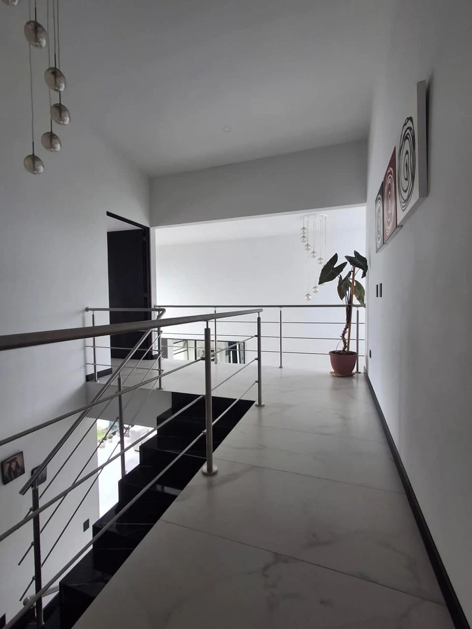 Casa Modern Elegance: 5 Bedrooms...Large Lot and Views! - photo 24