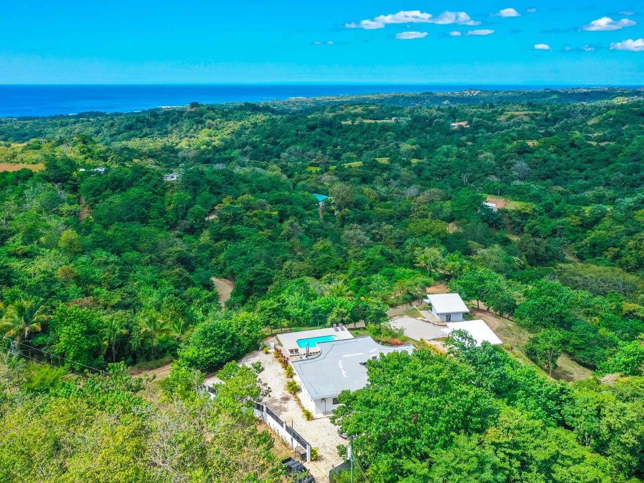 Casa Bella Vista: Brand New Hilltop Ocean View Home - photo 6