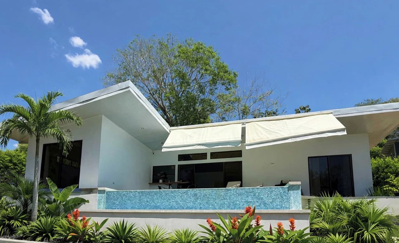 CASA BRISA ABIERTA: Turnkey Tropical Living on the Edge of Cobano $349,950 USD - photo 2