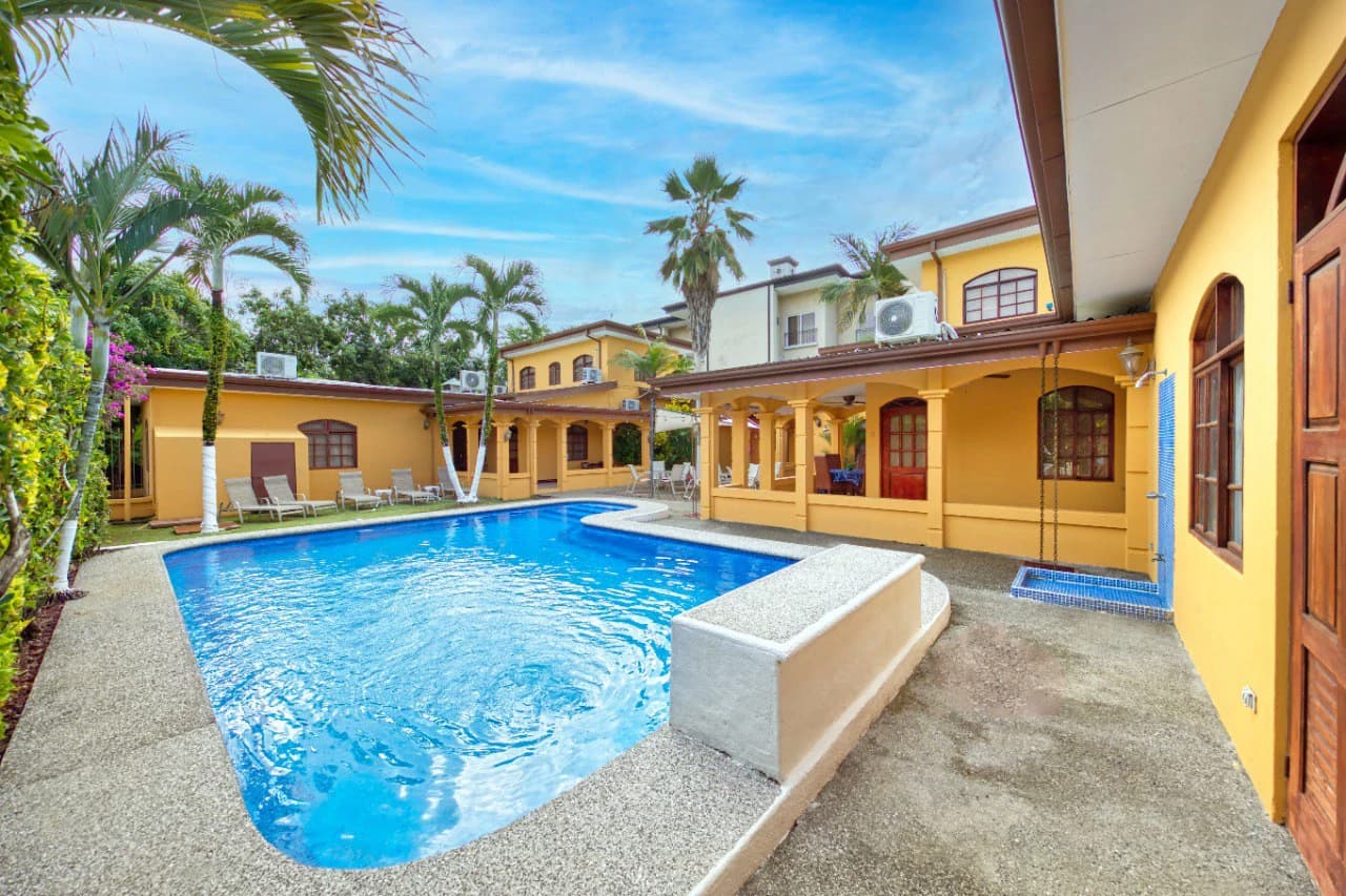 Price Reduced! Income-Generating Property in Costa Rica – Turnkey & Active Rental Business - photo 6