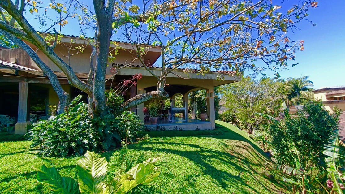 Condominio Jaragua: One story luxury house for sale in Ciudad Colon, Costa Rica - photo 26