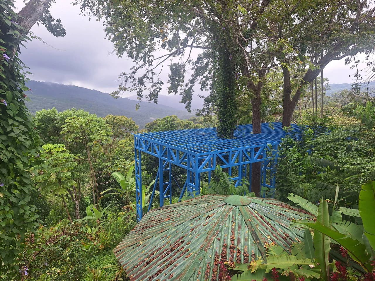 Prime Location 2 Bedroom House Observation Deck - photo 46