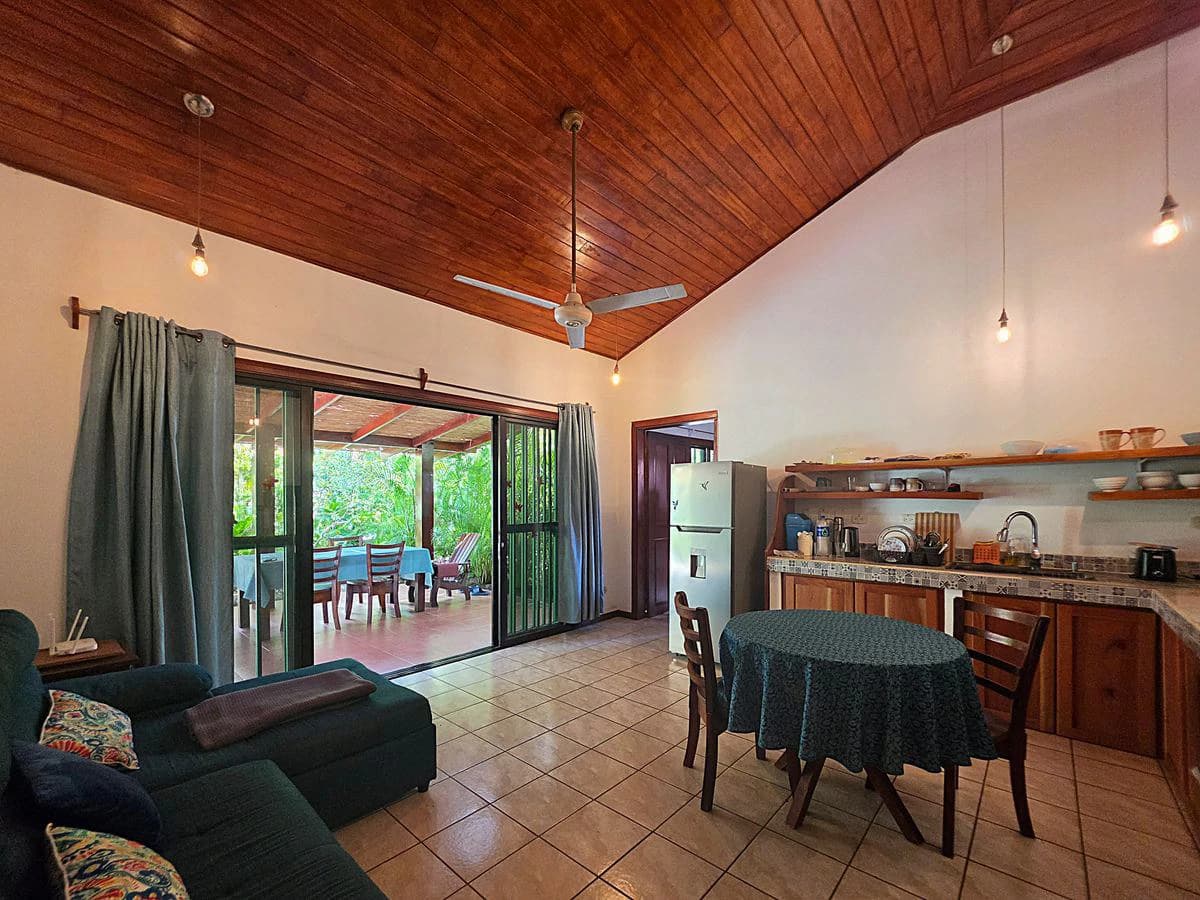 Casa Julia: A Rare Opportunity in the Heart of Sámara – Home with Commercial Space or Expansion Potential - photo 18