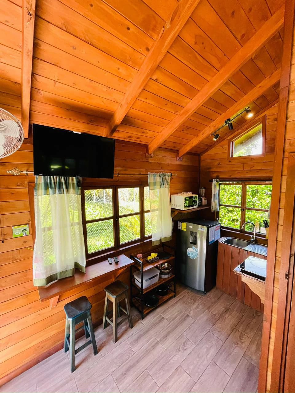 Cabin Rentals: Turnkey Investment Property - photo 4