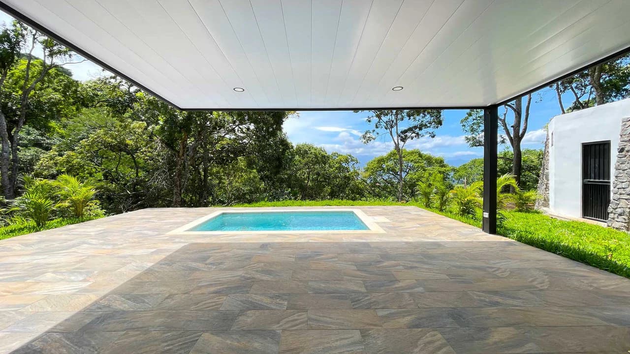 New Home for Sale in Atenas, Costa Rica with Private Pool and Tropical Surroundings - photo 8