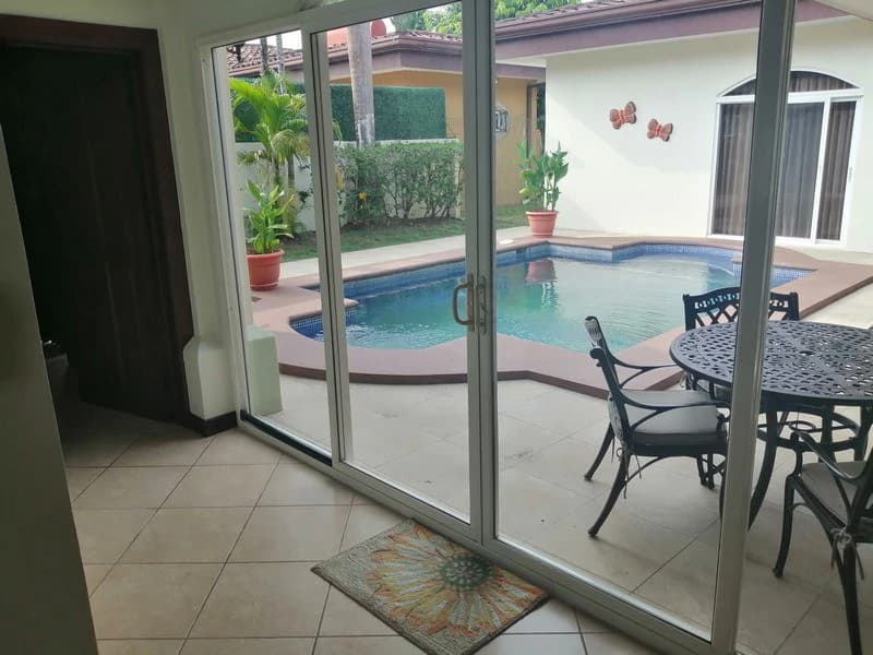 Amazing Casa Grande: Enormous Home with Pool near the Beach in a highly sought after Community! - photo 33