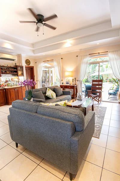 Amazing Casa Tiburon: Large Yard Walking Distance from the Beach! - photo 21