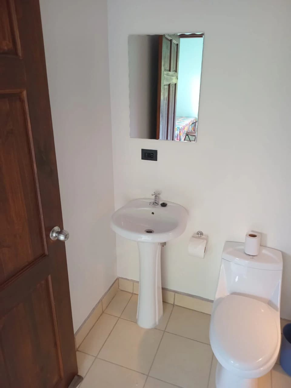Beautiful Property with 4 cabins in El Castillo with gorgeous Lake View..!! - photo 31