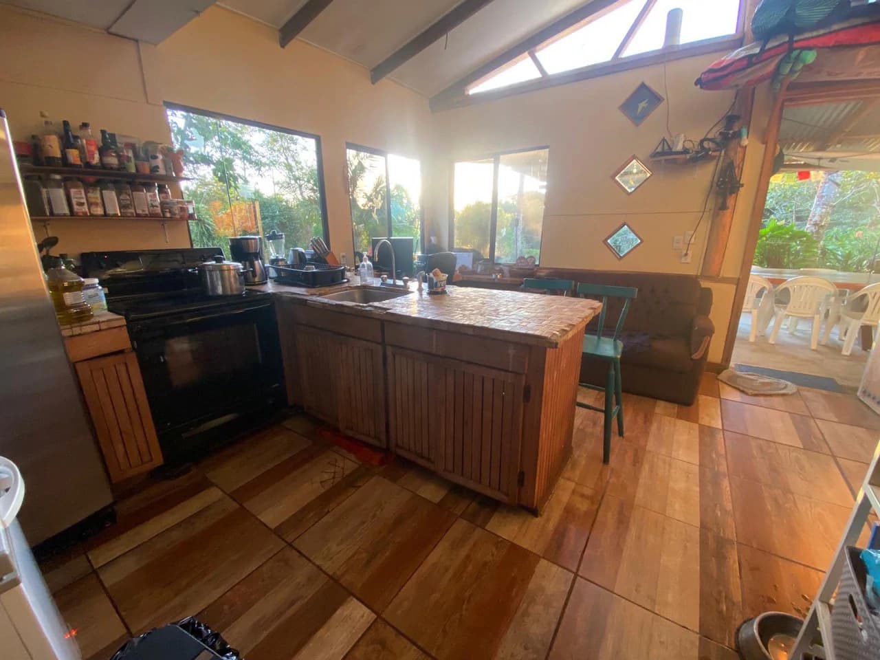 Lake Arenal Area - Sabalito - Great Location - Fantastic Price - photo 5