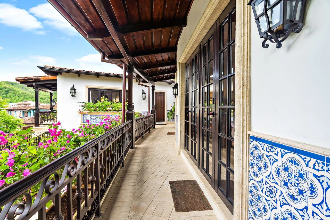 27 Cartagena: Unique Luxury Beachfront Home - photo 46