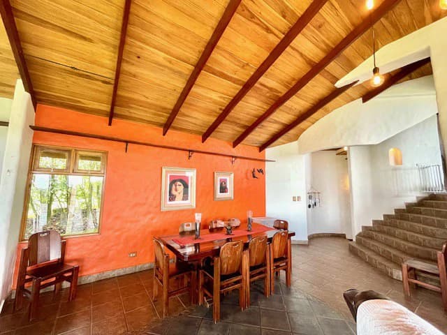 Colonial-Contemporary House with Retractable Star Roof, Guest House, and Panoramic Views - photo 18