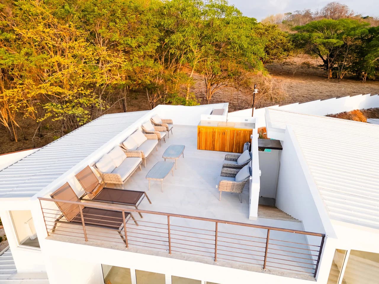 The Enclave: Ultra-Modern 5 Bedroom Villa Located Minutes From the Beach! - photo 37