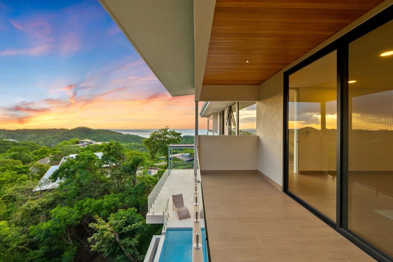 Casa Flores del Mar: Contemporary Ocean-View Home in Las Ventanas - photo 18