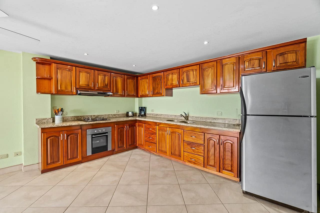 Casa Sunny: Ocean View Investment Opportunity in Tamarindo - photo 10