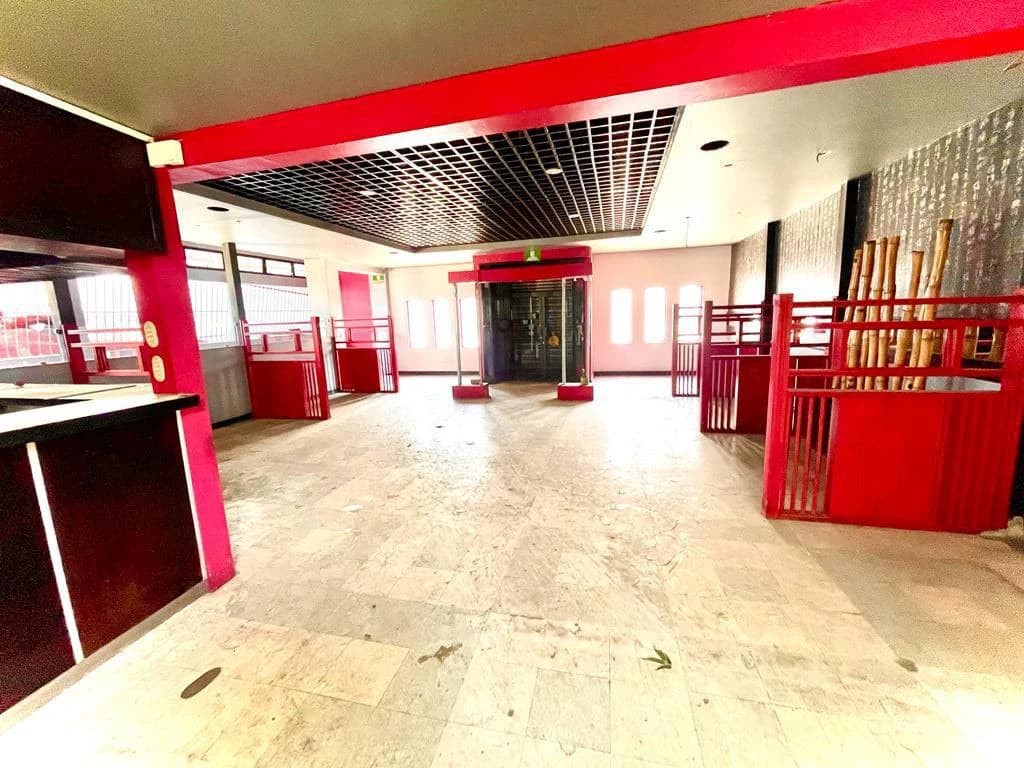 Restaurant and building for sale in San José very close to Tin Jo restaurant and theater area Costa Rica