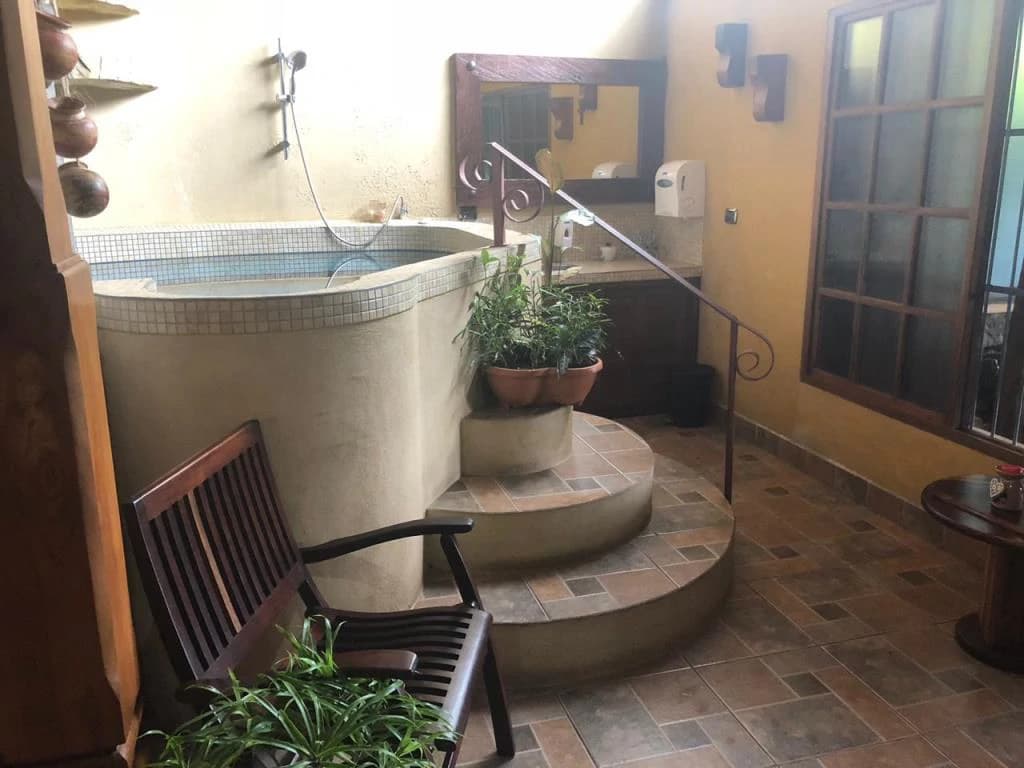 Beautiful Mountain Property for Sale in the Tourist Area of Miravalles, Currently Rented and Operating as a Restaurant – Excellent Investment Opportunity - photo 24