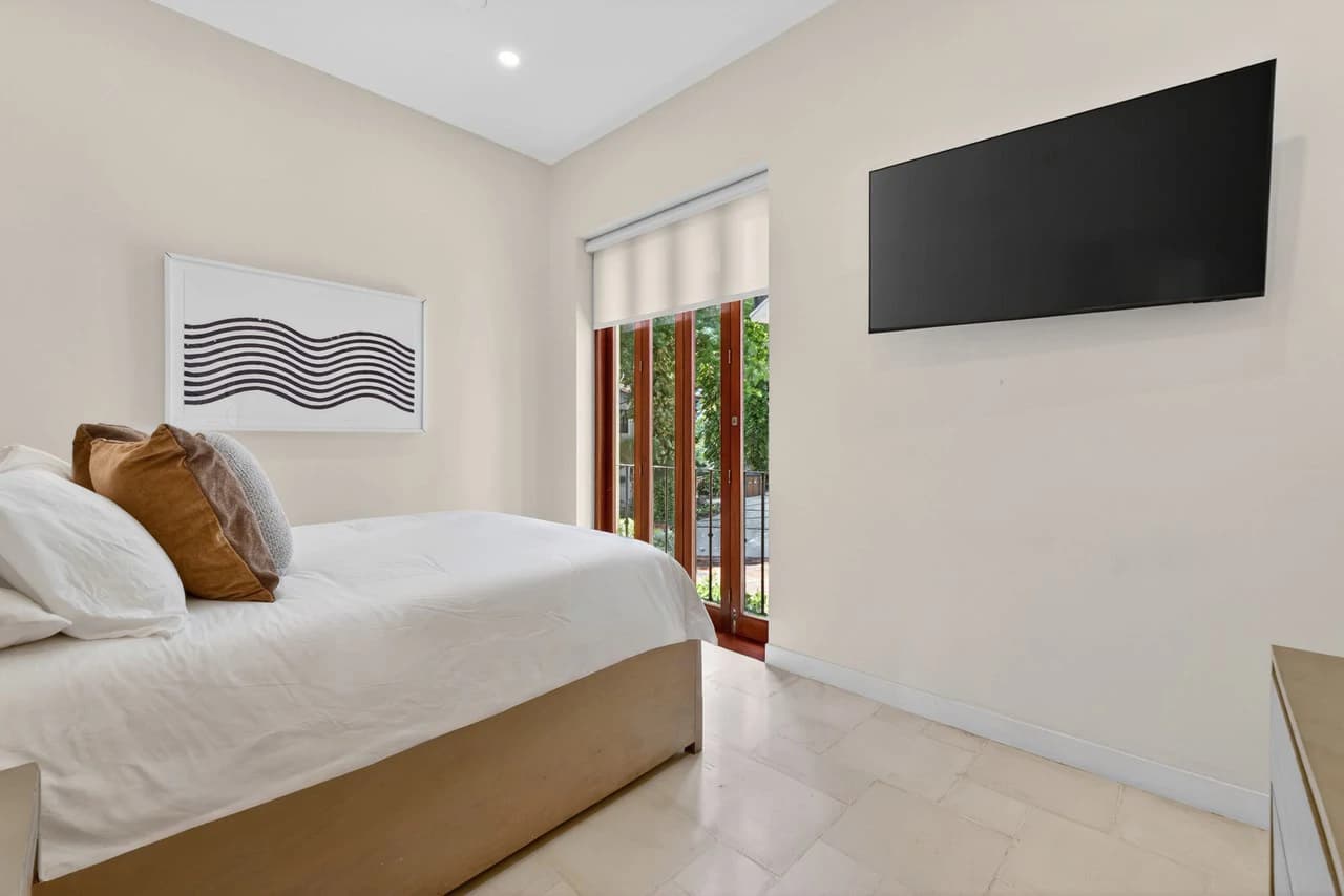 25 Paseo Del Mar: Best-Priced Beachfront Home in Las Catalinas - photo 29