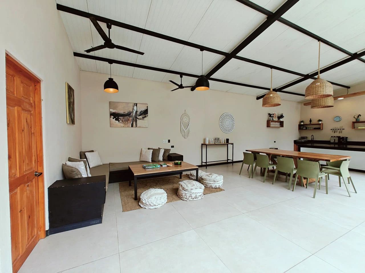 ID 751: Turn-Key Villa with Proven Income Near Cahuita National Park – Main House, Casita, and Stunning Pool on Over Half an Acre - photo 7