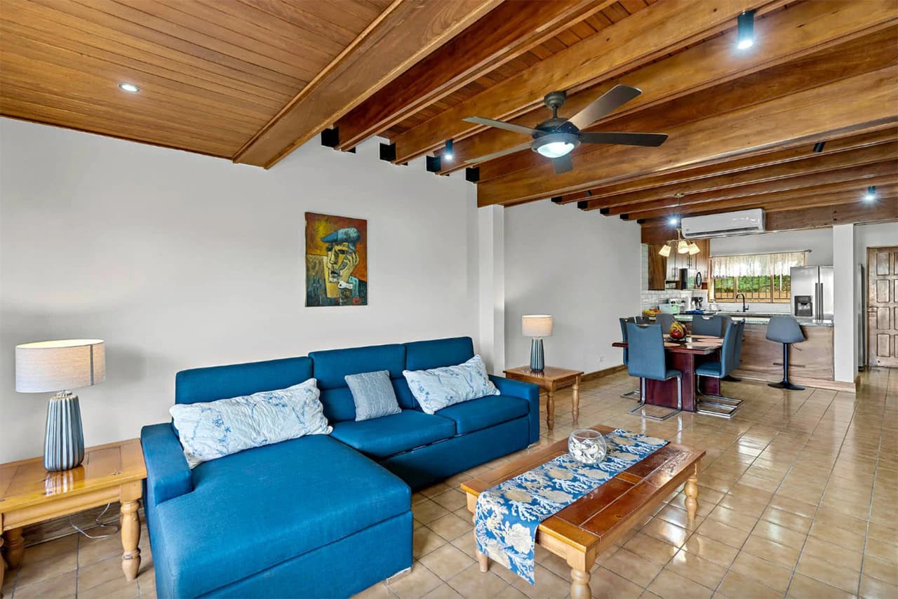 Villas Flamingo #5: Ocean View Condo Steps to the Beach - photo 6